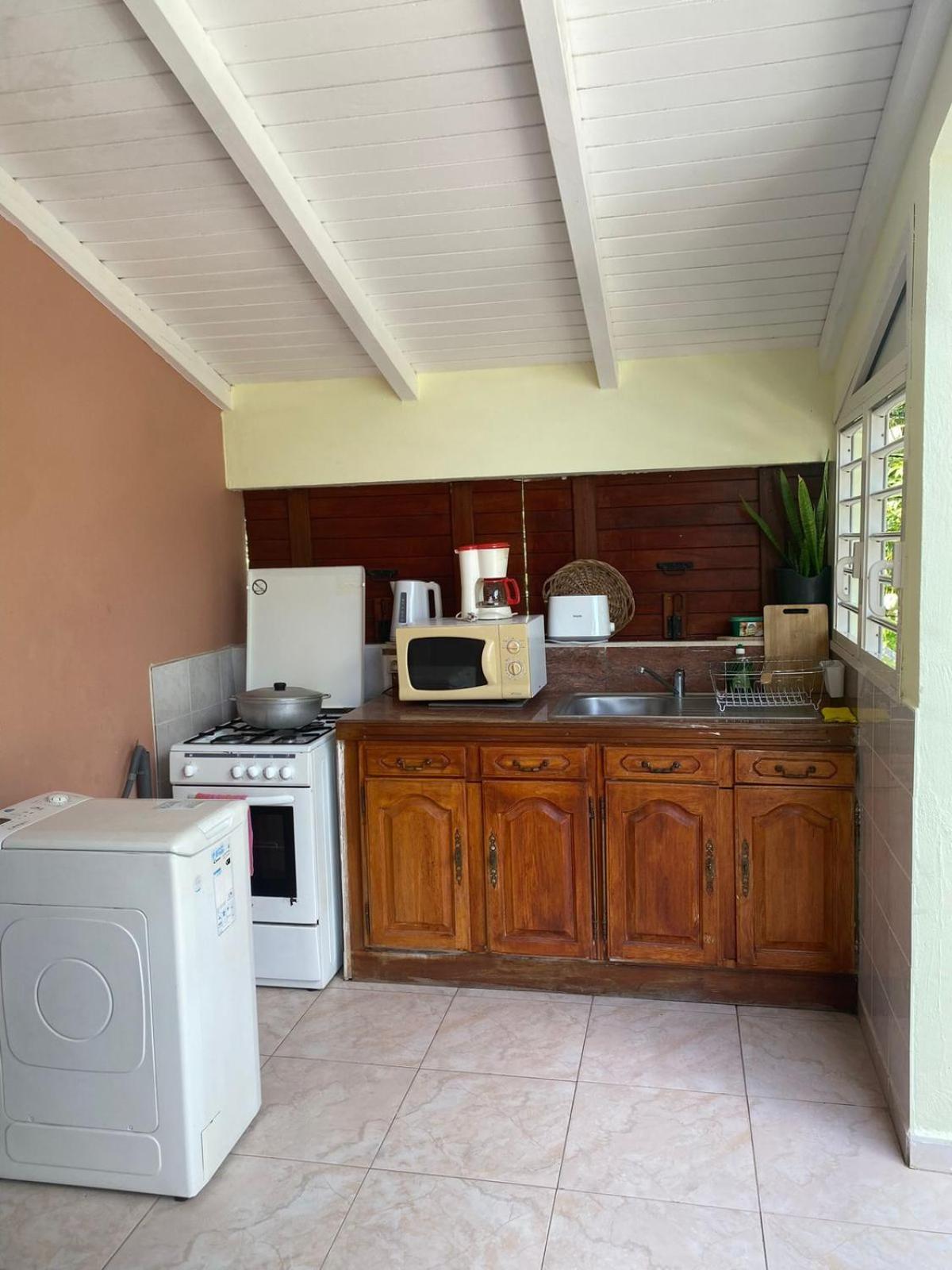 Cocon Tropical Apartamento Vieux-Habitants Exterior foto